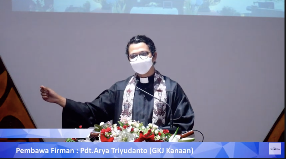 Berelasi dan Berkarya Bersama Allah Trinitas