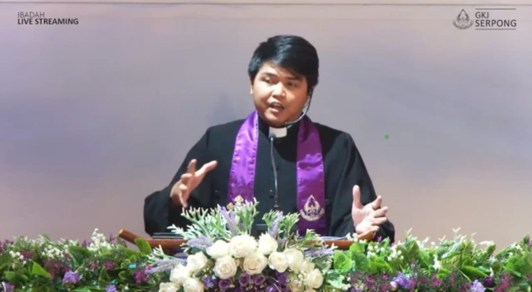 Adven adalah masa penantian dan persiapan menyambut kelahiran Yesus Kristus. Biasanya, Adven dimulai empat minggu sebelum Natal dan menjadi momen refleksi serta perenungan iman bagi umat Kristiani.