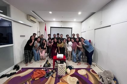 PENGARUH TEMAN SEBAYA